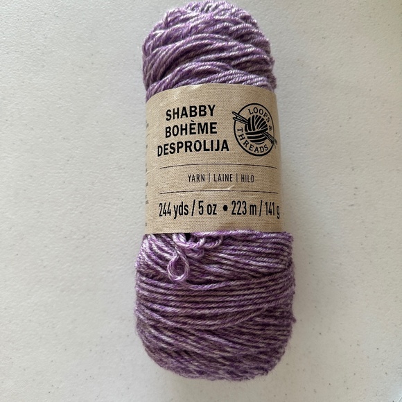 Loops & Thread Shabby Boheme Yarn Purple/Violet - Picture 1 of 5